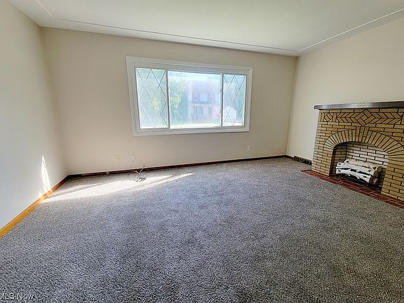 5th image of 1426 W 19th St
