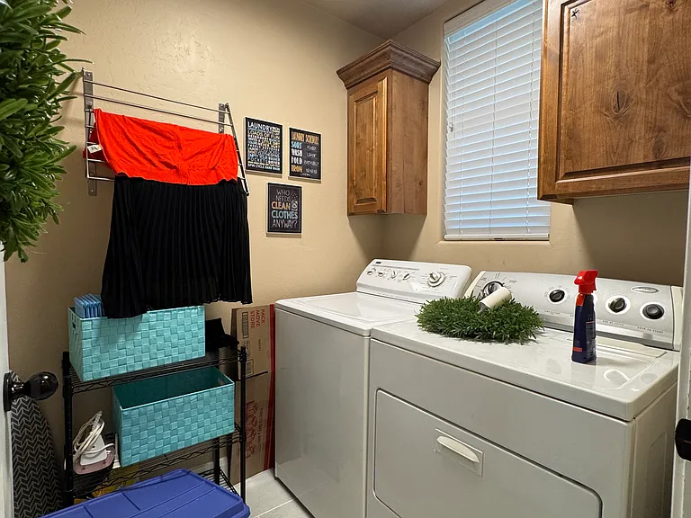150 N 1100 E — Photo 10