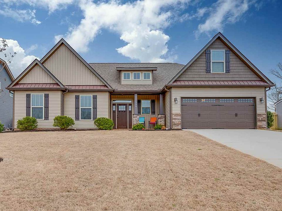 1st image of 304 Wheatfield Ct