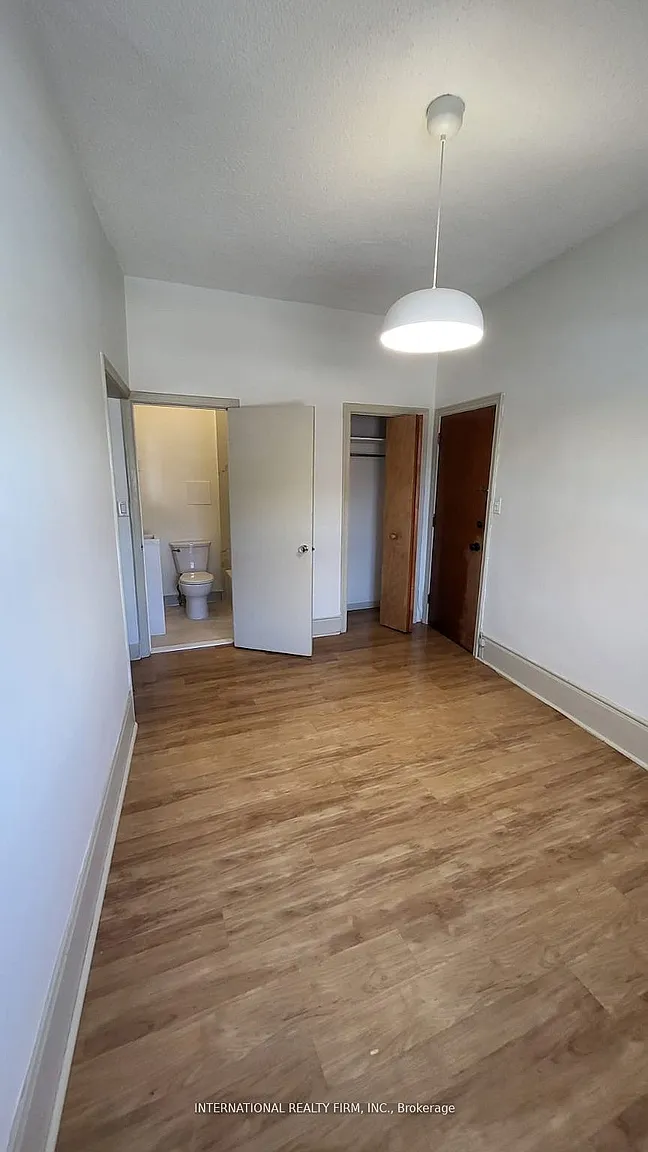 7 Thomas St #2 photo 1