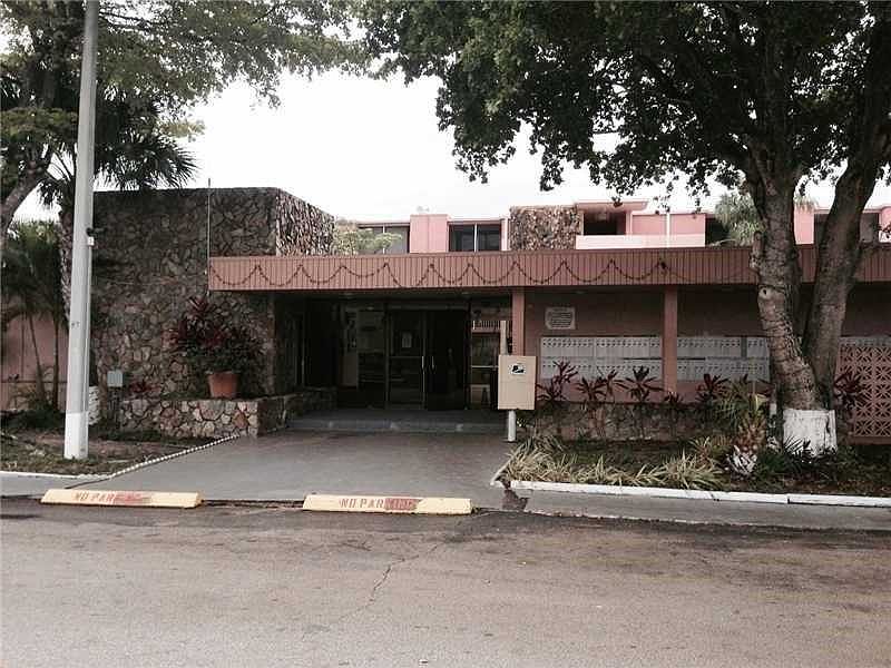 2nd image of 19791 SW 114th Ave APT 333