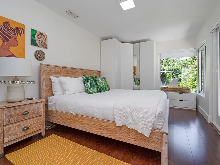 7544 SW 78th Ter — Photo 11