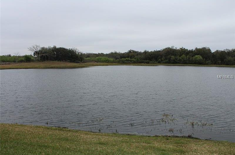 2nd image of 3139 Riachuelo Ln