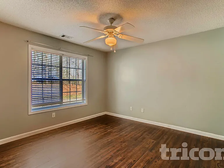 1105 River Green Ct — Photo 7