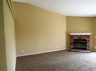 38217 43rd St E, Palmdale, CA 93552
