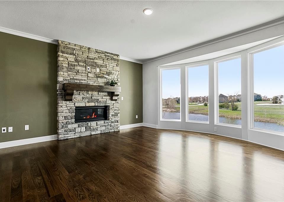 9207 W 177th Ter, Overland Park, KS 66013 | Zillow