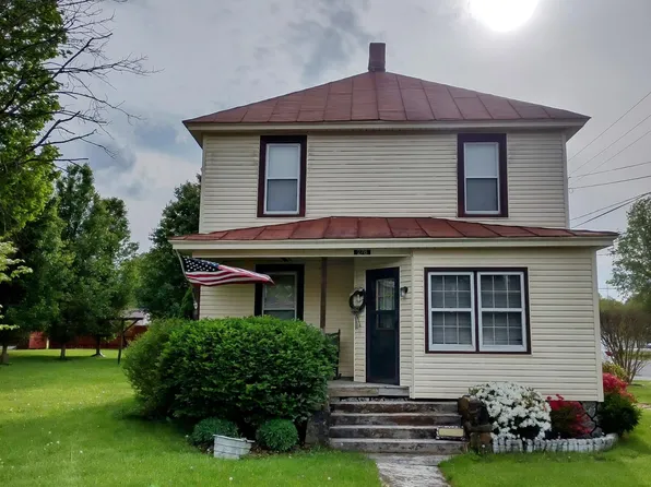 278 Holcombe Ave, New Castle, VA 24127