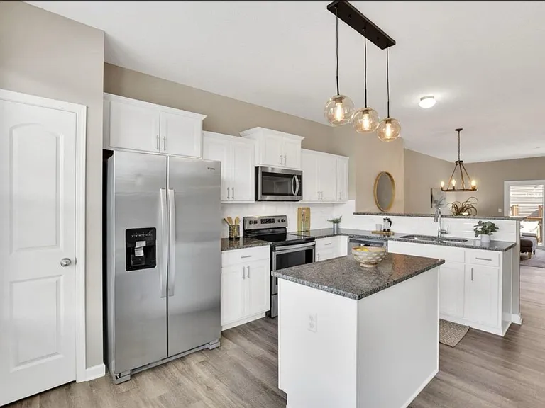 483 Autumn Ridge Cir — Photo 12
