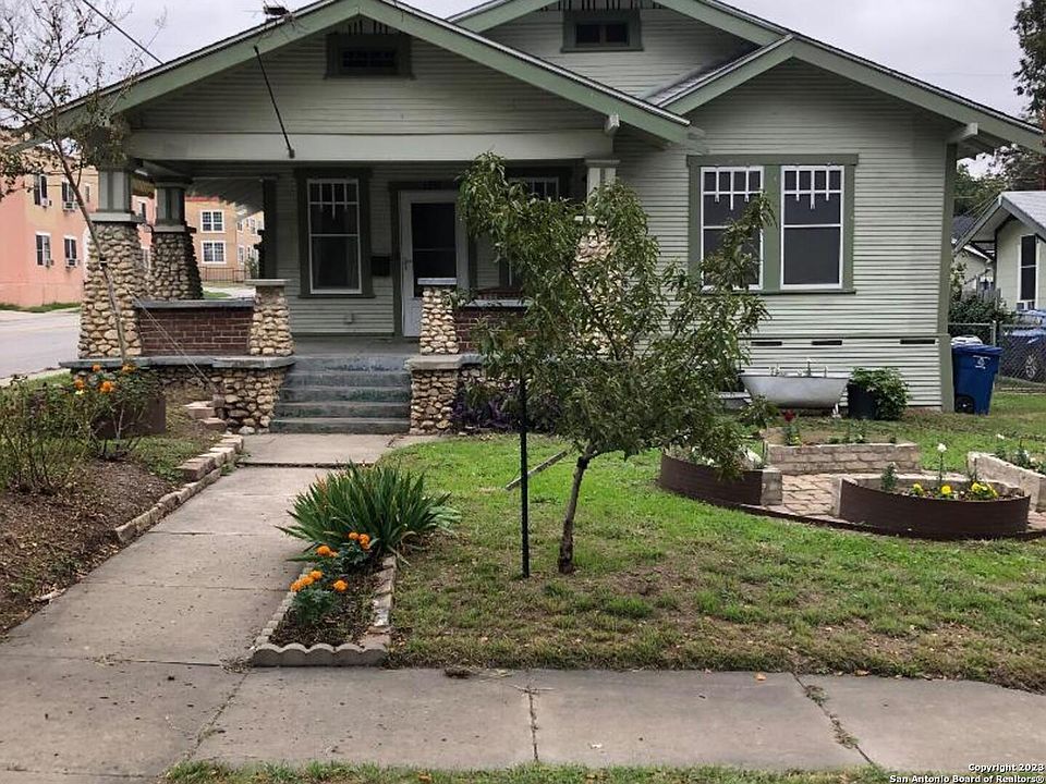 1st image of 1039 W RUSSELL PL