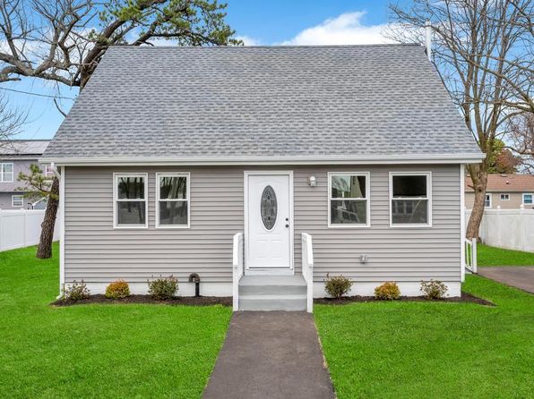 25 Poplar Road, Amityville, NY 11701