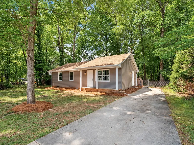 4120 Elmyra Dr — Photo 31