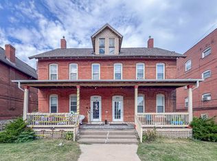 251 W 17th St, Dubuque, IA 52001