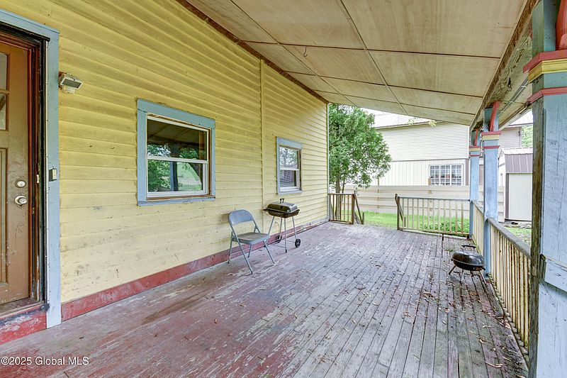 5th image of 312 Maring Road