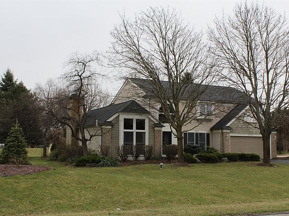 2nd image of 6025 White Swan Ln