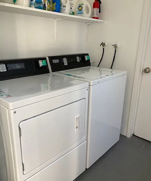Laundry room (app-based payment)