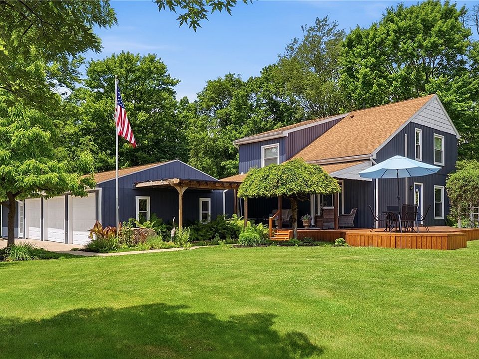 1st image of 113 Trump Rd