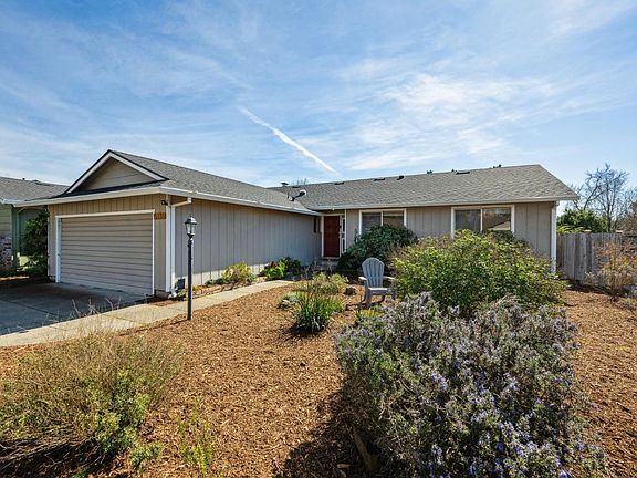 2nd image of 5116 Oak Park Way