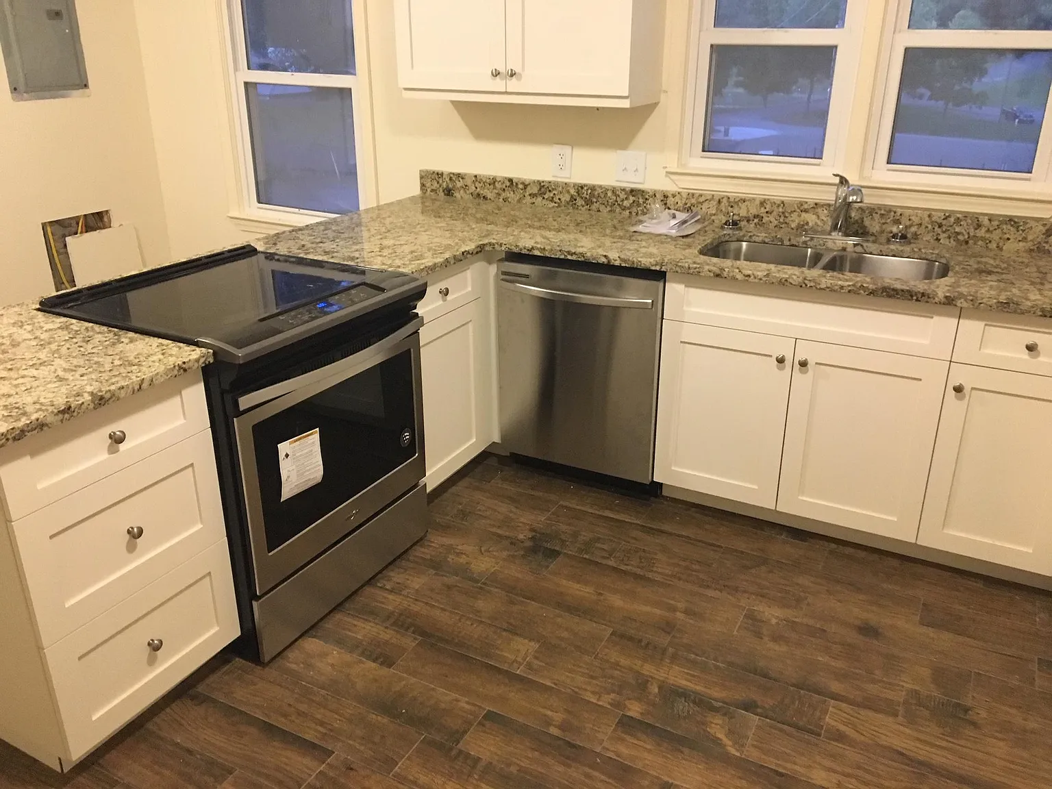 3 bed, 1539 sqft, $2,150 — Photo 3