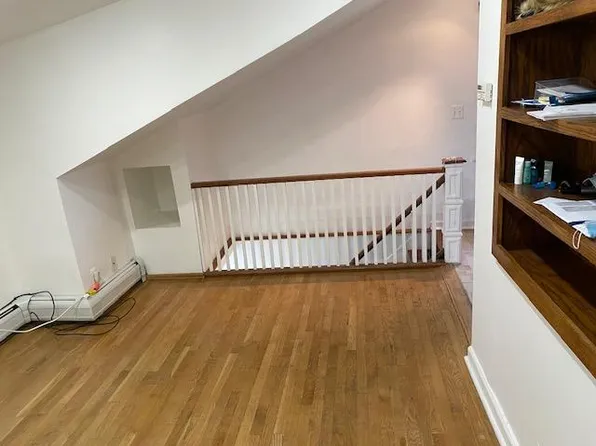 506 Post Ave Floor 2, Lyndhurst, NJ 07071