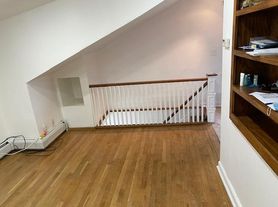 506 Post Ave, Lyndhurst, NJ