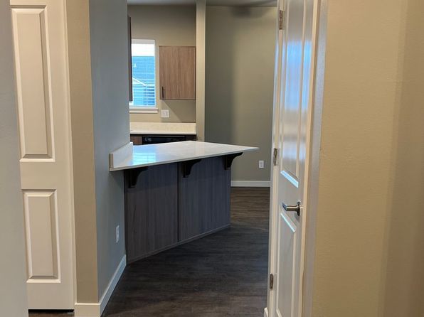 Eagle Pointe Apartments | 225 Timber Ridge St NE, Albany, OR