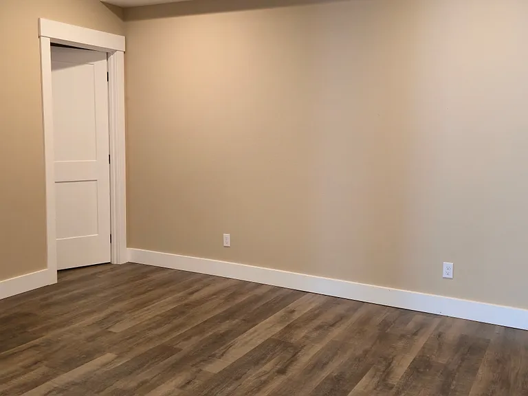 Master Bedroom Closet Entrance