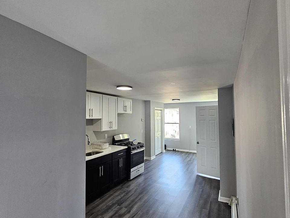 1st image of 166 Broadway #3