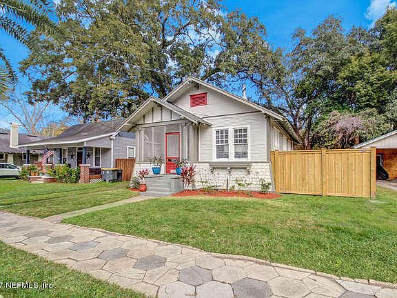 4th image of 1493 Challen Ave