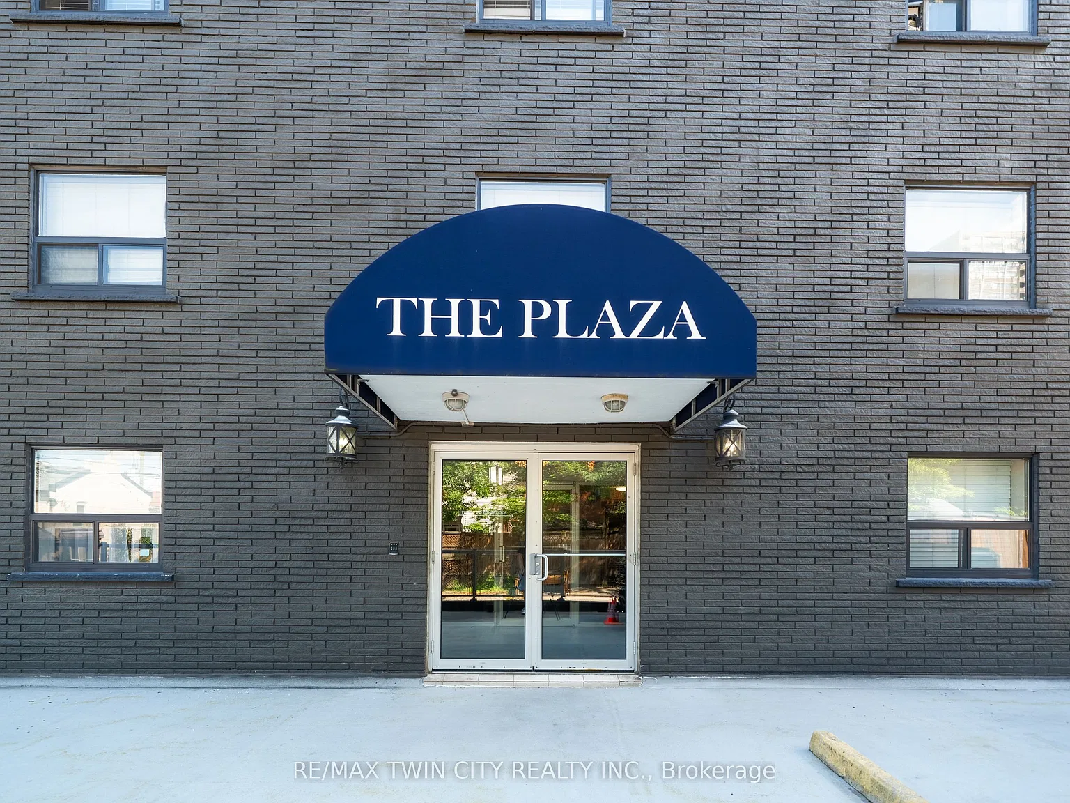 1 bed, $1,695 — Photo 2