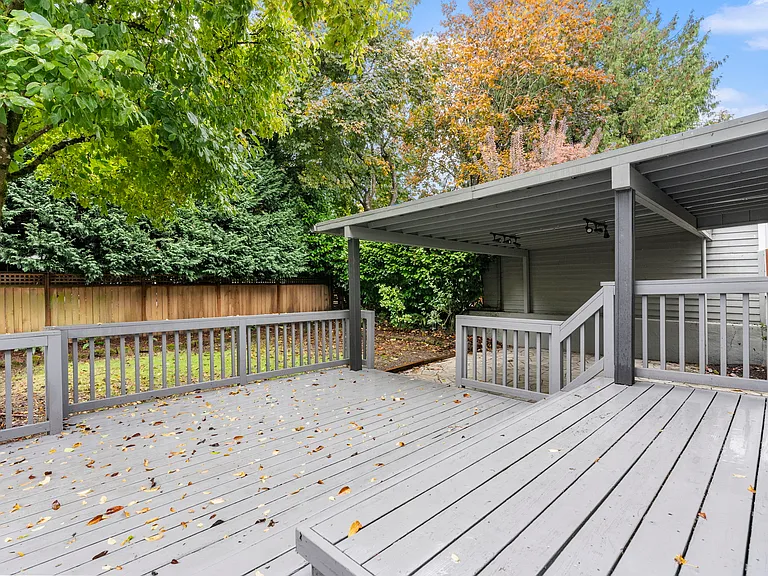2605 NE 35th Ave — Photo 34