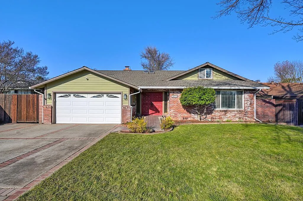 3409 Chenu Ave photo 1
