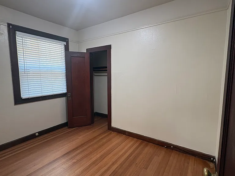 Lenox Apartments — Photo 20