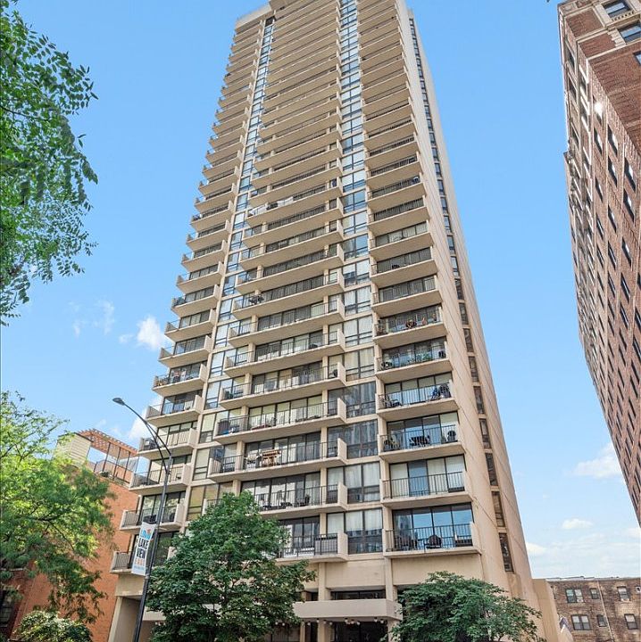 1st image of 3150 N Sheridan Rd APT 27B