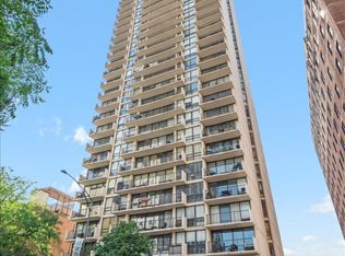 3150 N Sheridan Rd APT 27B, Chicago, IL 60657