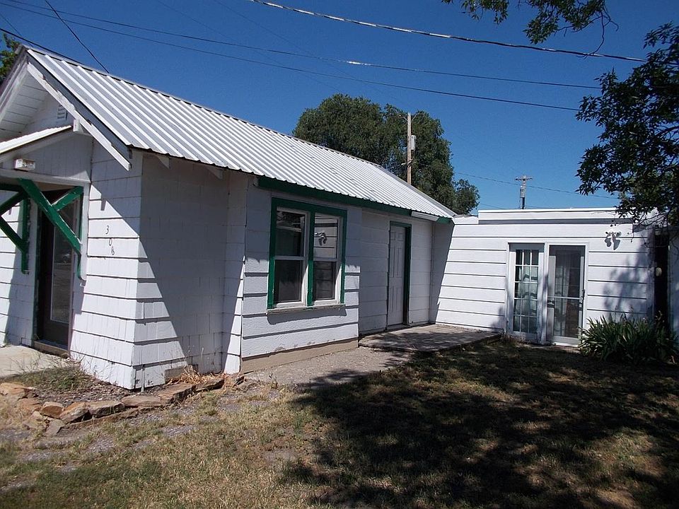 2nd image of 306 6th Ave W