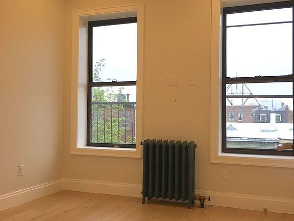 3rd image of 1155 Dean St APT 4A
