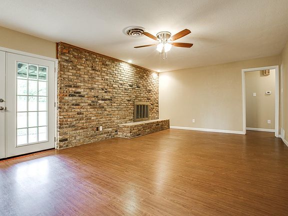 5th image of 3300 Wren Ave
