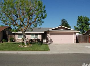 1101 Shadow Ridge Dr, Modesto, CA 95351