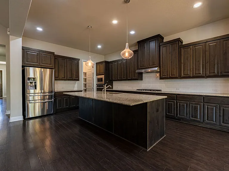205 Barefoot Park Ln — Photo 17