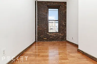 Rented by PocketBroker Inc