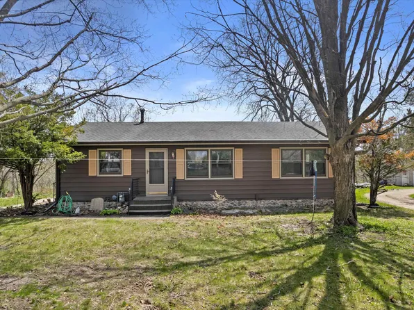 9214 N County Road F, Edgerton, WI 53534