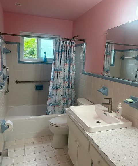 605 Conn Way — Photo 6