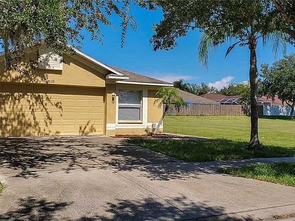 2nd image of 18128 Canal Pointe Dr