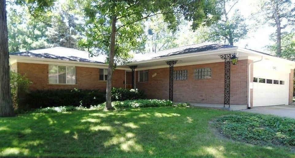 1st image of 1242 Naples Ct