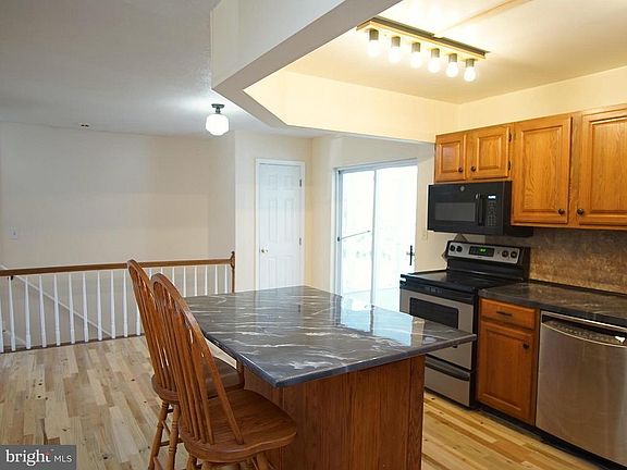 5th image of 11312 Brookside Ct
