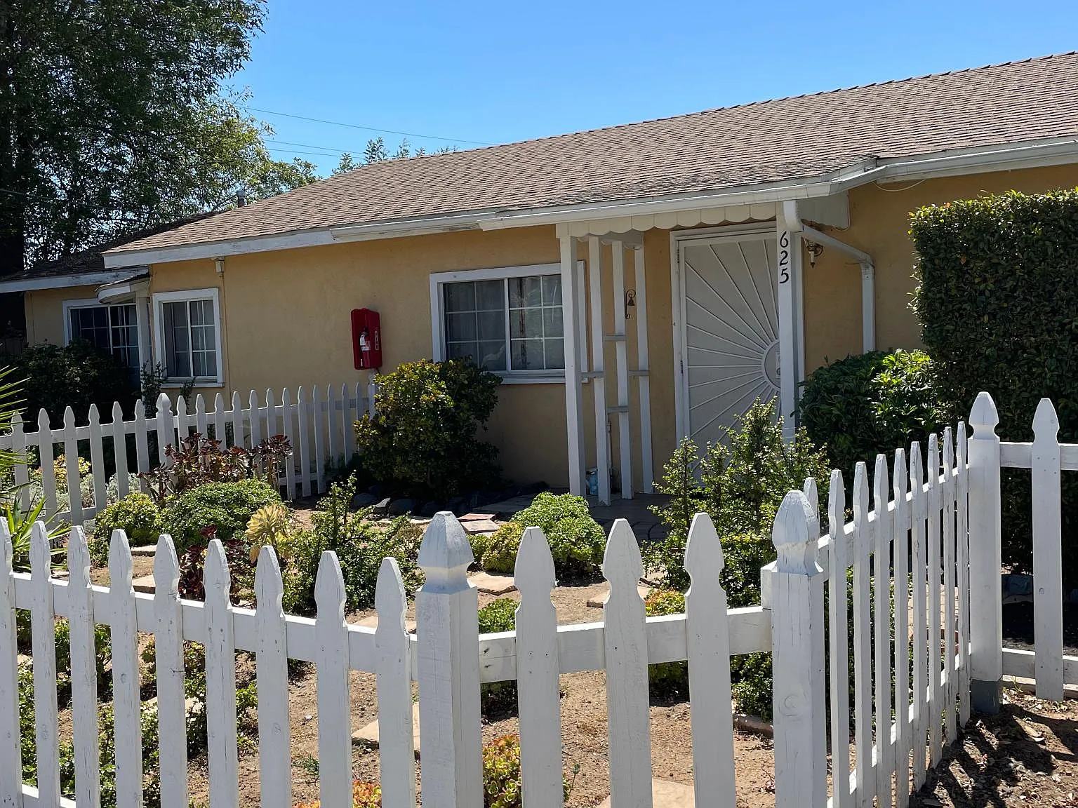 625 Elbrook Dr — Photo 1