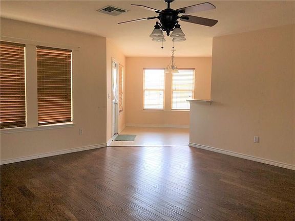 2nd image of 1227 Sacramento Dr