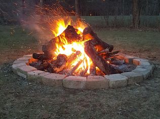 5590 County Road R, Oshkosh, WI 54902