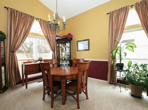 5th image of 1482 Almaden Ln