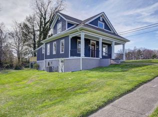 925 E Hillcrest Dr, Johnson City, TN 37604